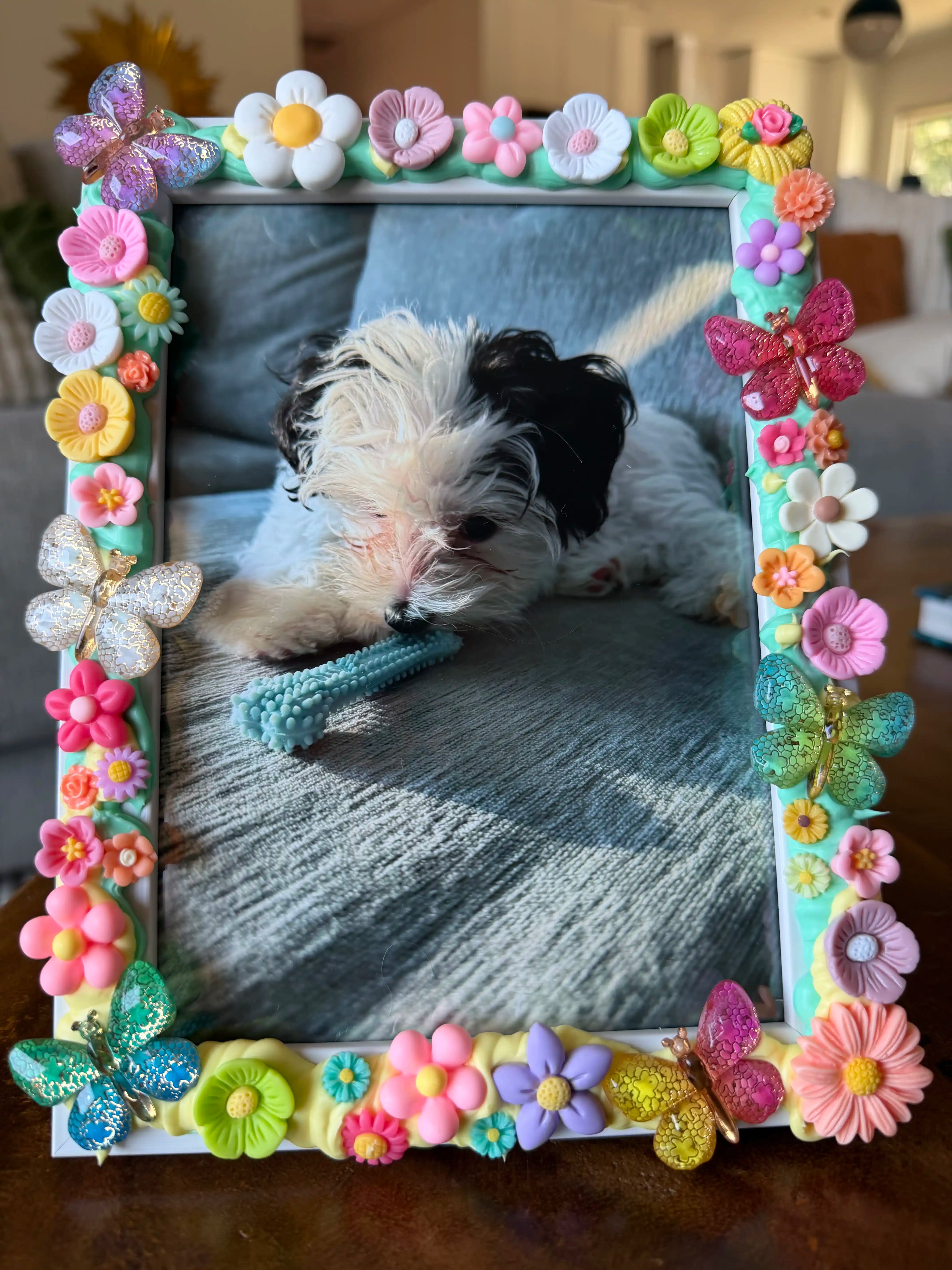 "Butterfly Garden" 5" x 7" Floral Frame